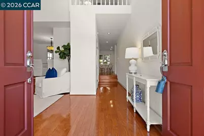 5 Via Barcelona, Moraga, CA 94556 - Photo 4