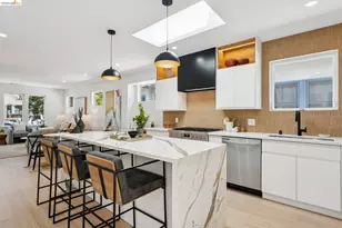 1370 Hearst Ave, Berkeley, CA 94702 - Photo 18
