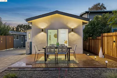 1370 Hearst Ave, Berkeley, CA 94702 - Photo 46