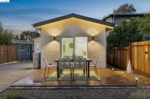 1370 Hearst Ave, Berkeley, CA 94702 - Photo 46