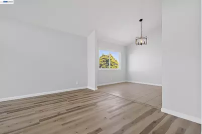 247 Sparrow Dr, Hercules, CA 94547 - Photo 6