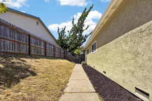 247 Sparrow Dr, Hercules, CA 94547 - Photo 38