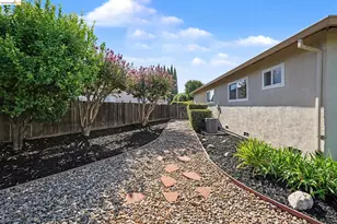 2216 Nido Ct, Antioch, CA 94509 - Photo 32