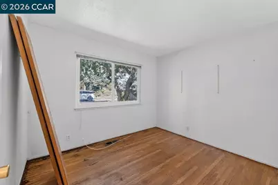 2210 Orange St, Martinez, CA 94553 - Photo 18