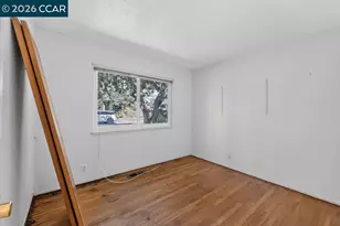 2210 Orange St, Martinez, CA 94553 - Photo 18