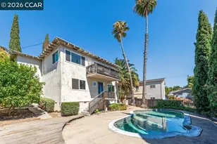 2210 Orange St, Martinez, CA 94553 - Photo 26