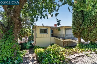2210 Orange St, Martinez, CA 94553 - Photo 2