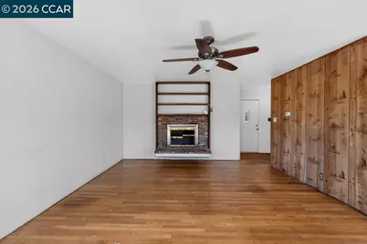 2210 Orange St, Martinez, CA 94553 - Photo 10