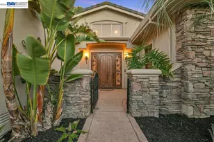 5661 Oakmont Ct, Discovery Bay, CA 94505 - Photo 2
