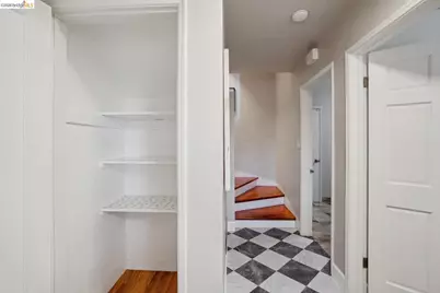 8427 Ney Ave, Oakland, CA 94605 - Photo 48