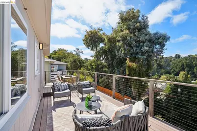 8427 Ney Ave, Oakland, CA 94605 - Photo 22