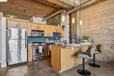201 4th St #302, Oakland, CA 94607 - Photo 16