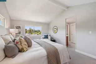 267 Fernwood Dr, Moraga, CA 94556 - Photo 22