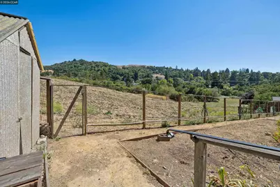 267 Fernwood Dr, Moraga, CA 94556 - Photo 52