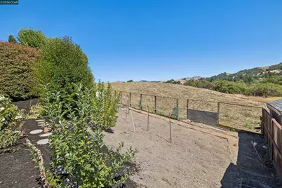 267 Fernwood Dr, Moraga, CA 94556 - Photo 44