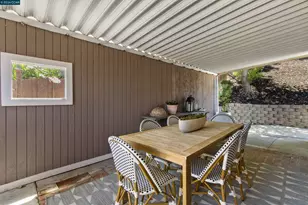 38 Buckingham Dr, Moraga, CA 94556 - Photo 24