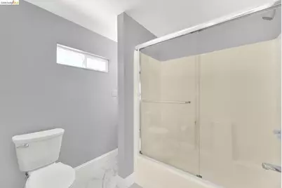 1055 105th Ave, Oakland, CA 94603 - Photo 26