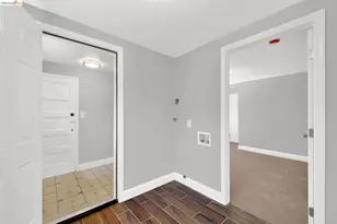 1055 105th Ave, Oakland, CA 94603 - Photo 18