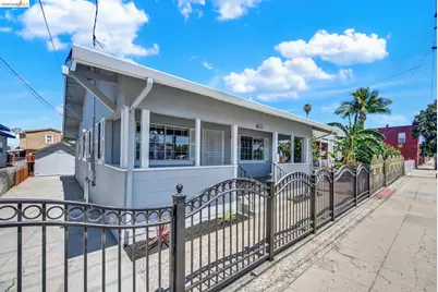 1055 105th Ave, Oakland, CA 94603 - Photo 2