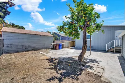 1055 105th Ave, Oakland, CA 94603 - Photo 46