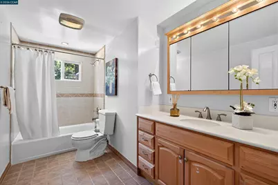 42 Mayo Ln, Walnut Creek, CA 94597 - Photo 30