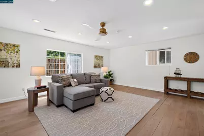 42 Mayo Ln, Walnut Creek, CA 94597 - Photo 14