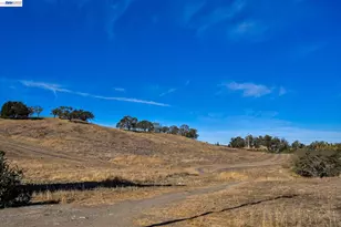 135 St Germain Ln, Pleasant Hill, CA 94523 - Photo 74