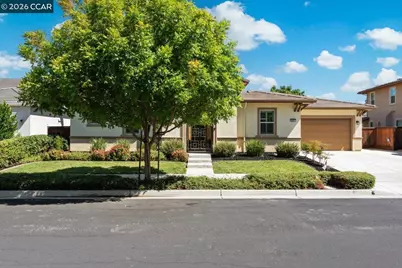 447 Avondale Ct, Brentwood, CA 94513 - Photo 2