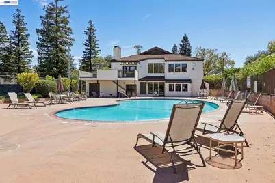 21062 Gary Dr #107, Hayward, CA 94546 - Photo 20