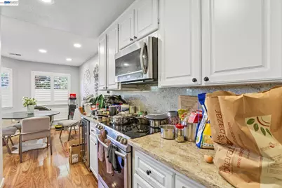 21062 Gary Dr #107, Hayward, CA 94546 - Photo 6
