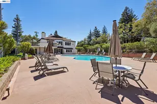 21062 Gary Dr, Hayward, CA 94546 - Photo 18