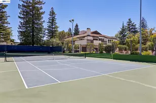 21062 Gary Dr, Hayward, CA 94546 - Photo 24
