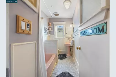 2637 Chestnut St, Oakland, CA 94607 - Photo 24