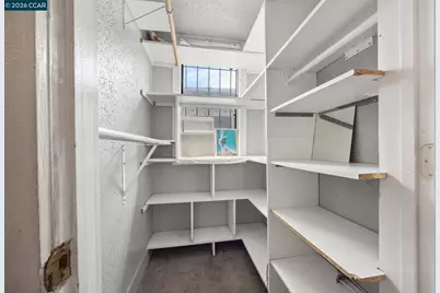 2637 Chestnut St, Oakland, CA 94607 - Photo 18