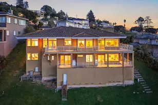 6070 Mazuela Dr, Oakland, CA 94611 - Photo 1