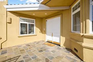 6070 Mazuela Dr, Oakland, CA 94611 - Photo 58