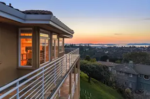 6070 Mazuela Dr, Oakland, CA 94611 - Photo 42