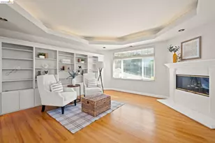 6070 Mazuela Dr, Oakland, CA 94611 - Photo 42