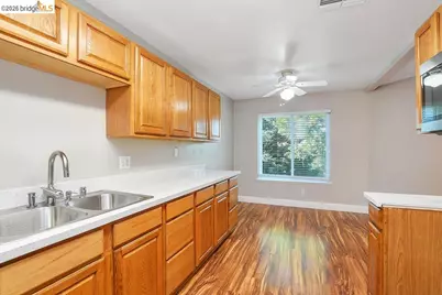 2819 Winding Ln, Antioch, CA 94531 - Photo 10