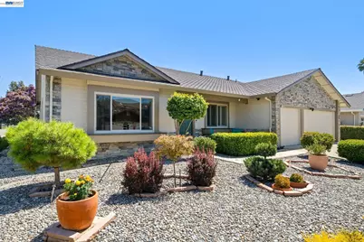 3230 Curtis Cir, Pleasanton, CA 94588 - Photo 2