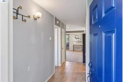 2133 Donald Dr #18, Moraga, CA 94556 - Photo 2