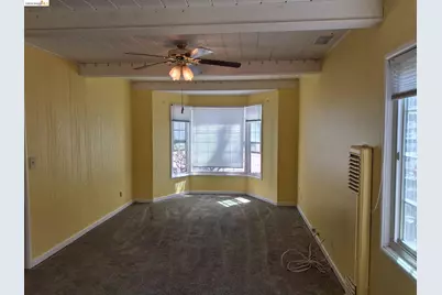 125 Oak Place, Pittsburg, CA 94565 - Photo 18
