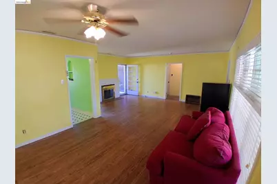125 Oak Place, Pittsburg, CA 94565 - Photo 8