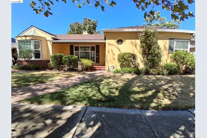 125 Oak Place, Pittsburg, CA 94565 - Photo 2