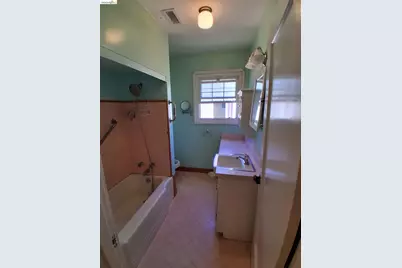 125 Oak Place, Pittsburg, CA 94565 - Photo 24