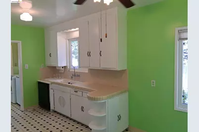 125 Oak Place, Pittsburg, CA 94565 - Photo 12
