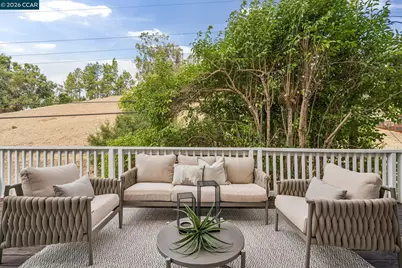 1064 Leland Drive, Lafayette, CA 94549 - Photo 8