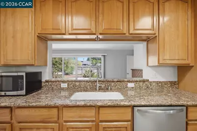 3818 Beechwood Dr, Concord, CA 94519 - Photo 8