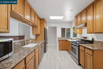 3818 Beechwood Dr, Concord, CA 94519 - Photo 4