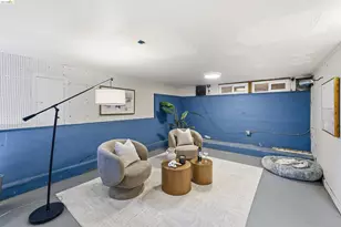 5696 Colton Blvd, Oakland, CA 94611 - Photo 36